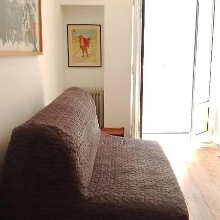 New Incredible Triplex In The Very Heart *